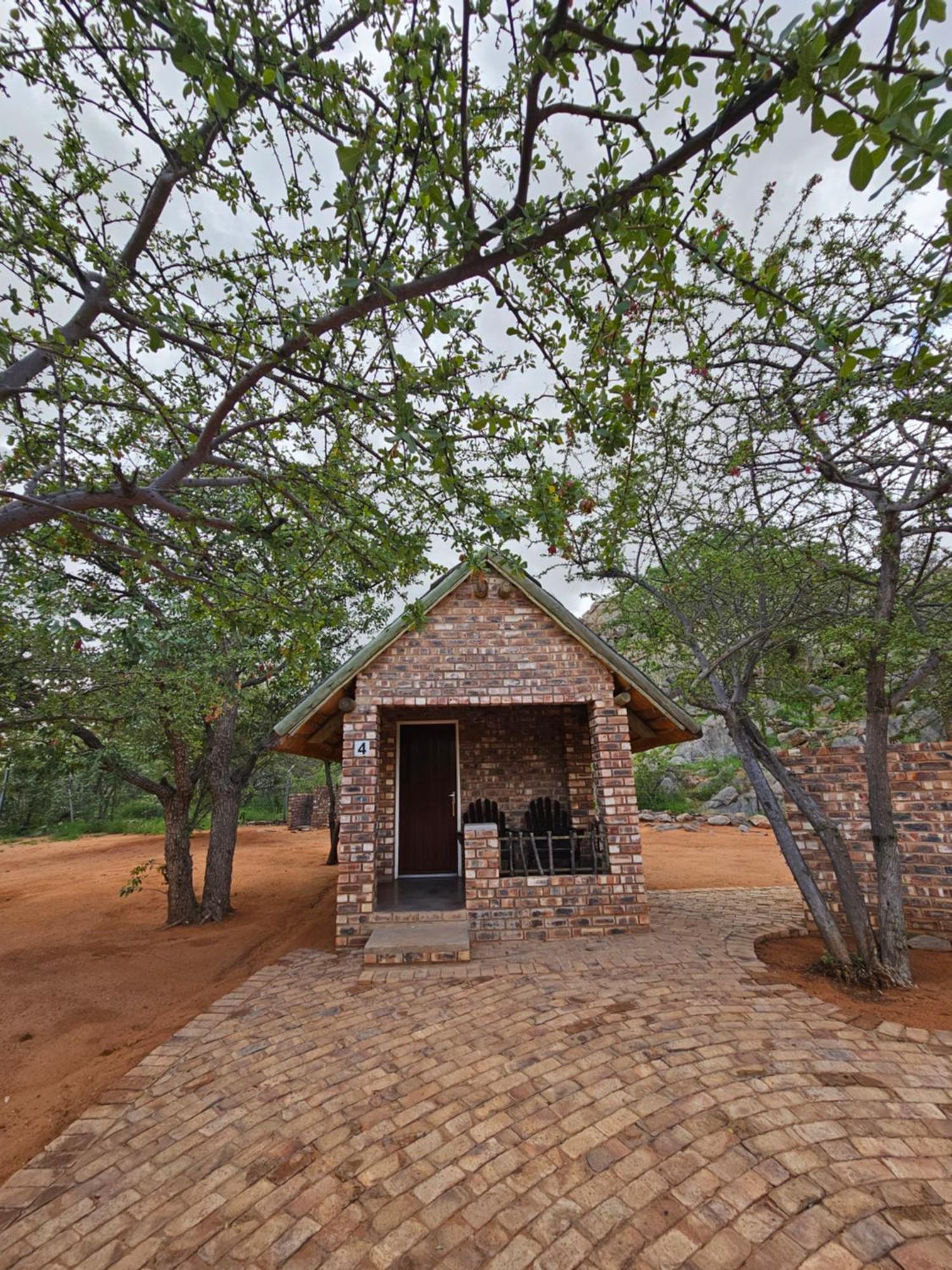 Kaoko Bush Lodge Kamanjab Exterior foto